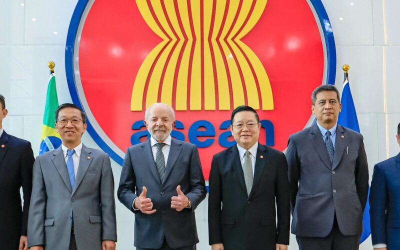 Lula quer Brasil na associação de países asiáticos