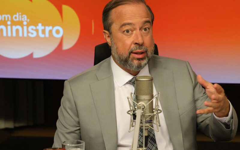Ministério de Minas e Energia e ONS se reúnem para discutir apagão