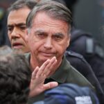 Moraes nega pedido da defesa e mantém prisão domiciliar de Bolsonaro