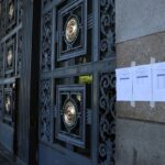Portões nos locais de prova do CNU 2025 são fechados