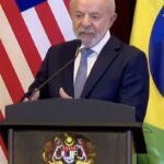 Problema do mundo é ausência de lideranças , diz Lula na Malásia