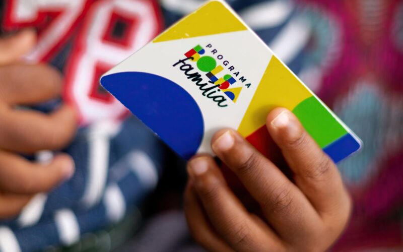 Caixa paga Bolsa Família a beneficiários com NIS de final 4