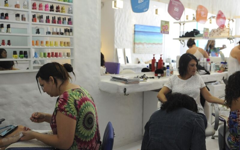 Apenas um em cada quatro trabalhadores por conta própria tem CNPJ