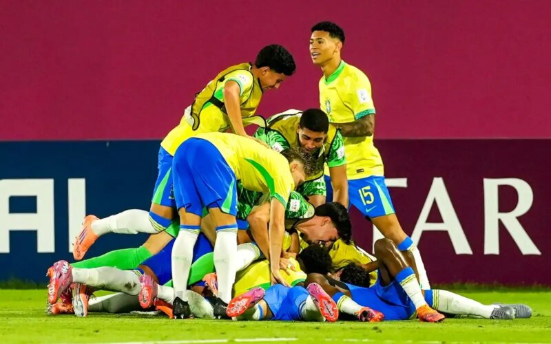 Brasil despacha França nos pênaltis e vai às quartas do Mundial Sub-17