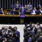 Câmara aprova texto-base do projeto de lei antifacção