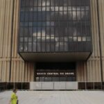 Estimativas do mercado para inflação e PIB permanecem estáveis