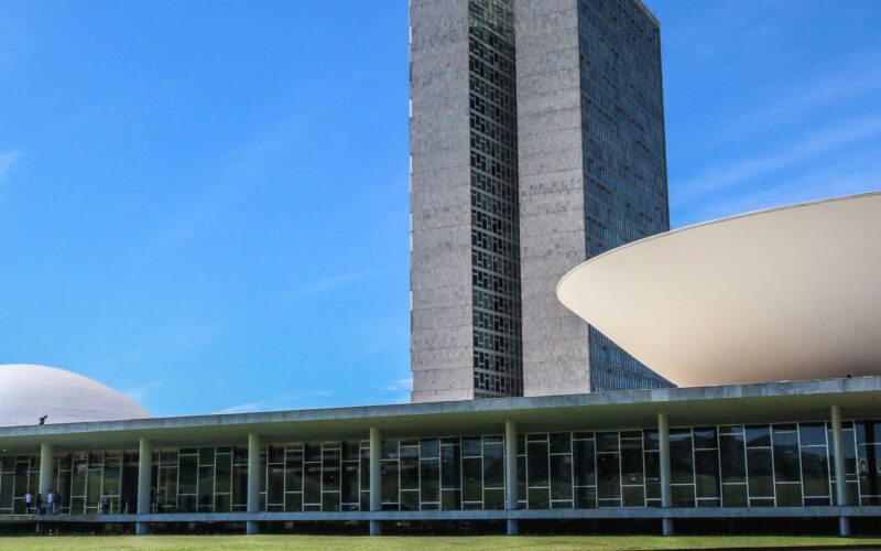 Governadores de oposição pedem mais 1 mês para discutir PL Antifacção