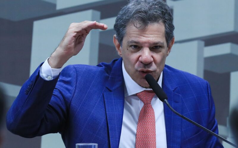 Haddad pede que Câmara aprove projeto sobre devedor contumaz