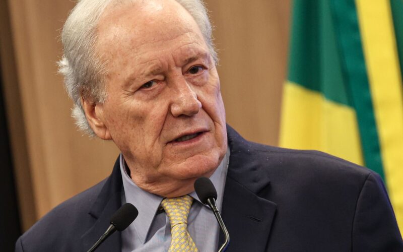 Lewandowski diz que mudar papel da PF é inconstitucional