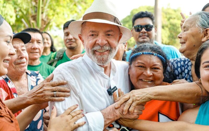 Lula diz que vai telefonar para Trump caso negociações não avancem