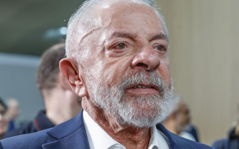 Lula participa de cúpula da Celac na Colômbia