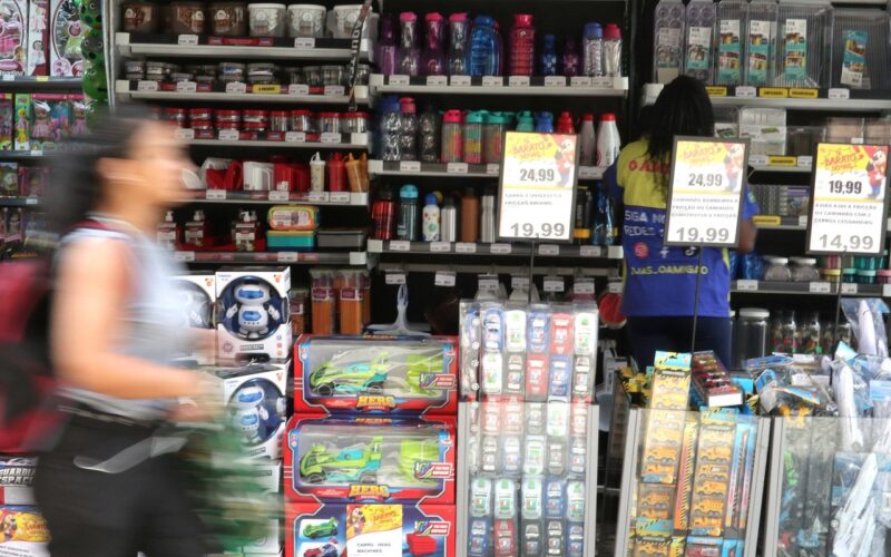 Manutenção da Selic em 15% ao ano preocupa setor produtivo