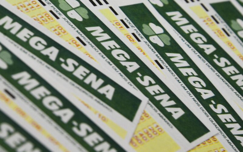 Mega-Sena acumula e pagará R$ 41 milhões dia 4