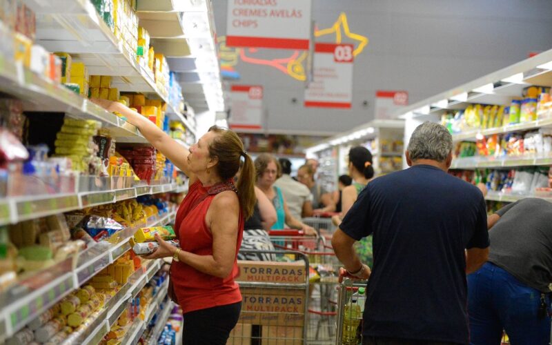 Mudanças no vale-alimentação ajuda a combater inflação , diz Abras
