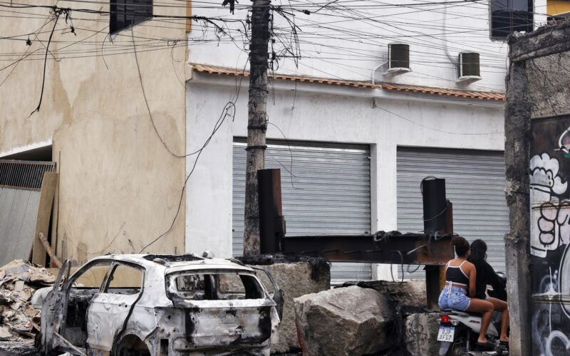 Nenhuma mulher morreu durante operação no Rio, diz Polícia Civil