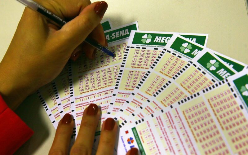 Prêmio de R$ 34 milhões da Mega-Sena será sorteado neste sábado