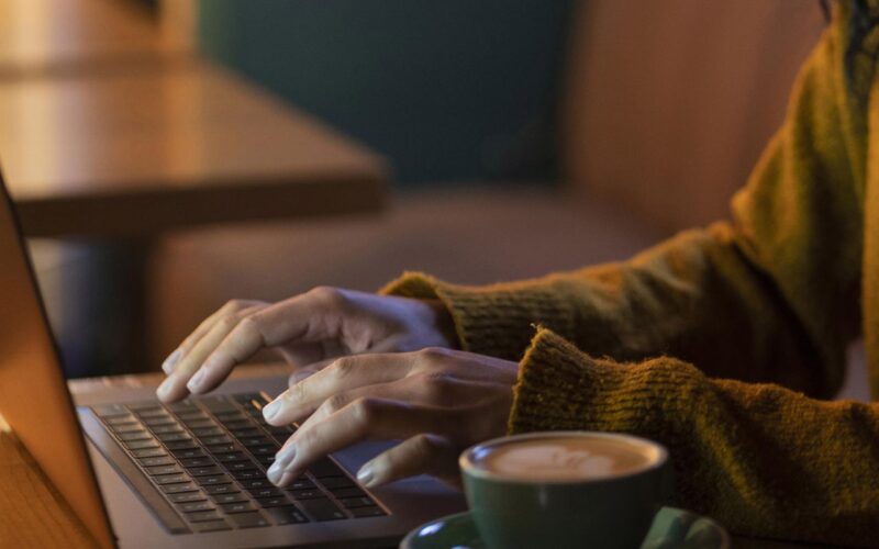 Problema em rede da Cloudflare derruba sites e portais em todo o mundo