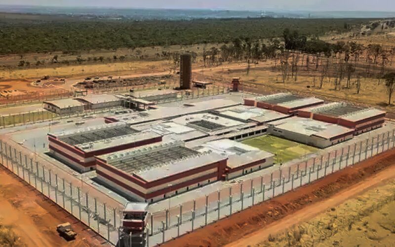 Sete líderes do Comando Vermelho vão para prisões federais