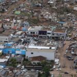 Tornado causa danos em dez municípios gaúchos e 200 mil ficam sem luz