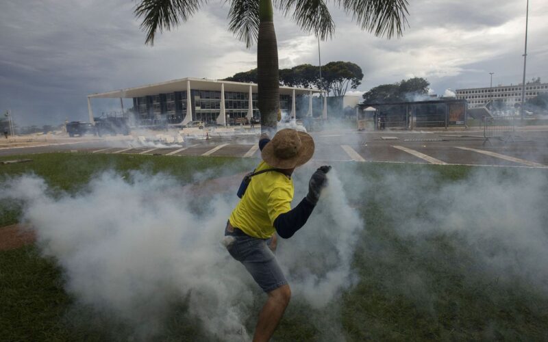 Trama golpista: defesas de kids pretos iniciam sustentações no STF